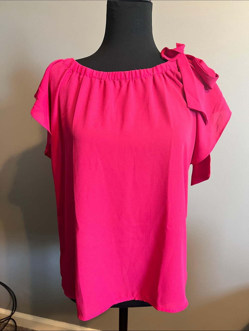 Banana Republic Tie Shoulder Boatneck Blouse- Hot Pink SZ S - Picture 3 of 4